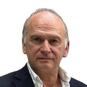Dr. Luis Assad Simon Pereira